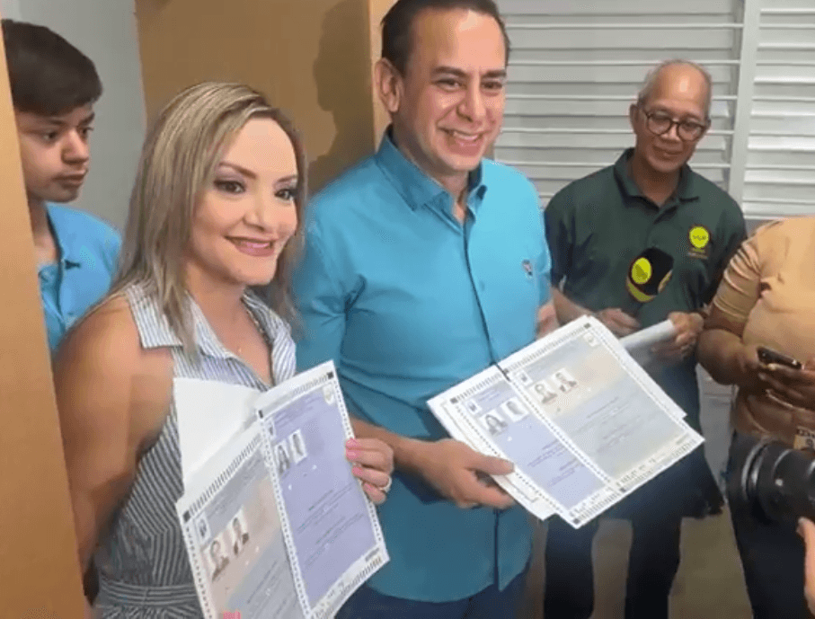 📹 William Villafañe emite su voto en Bayamón