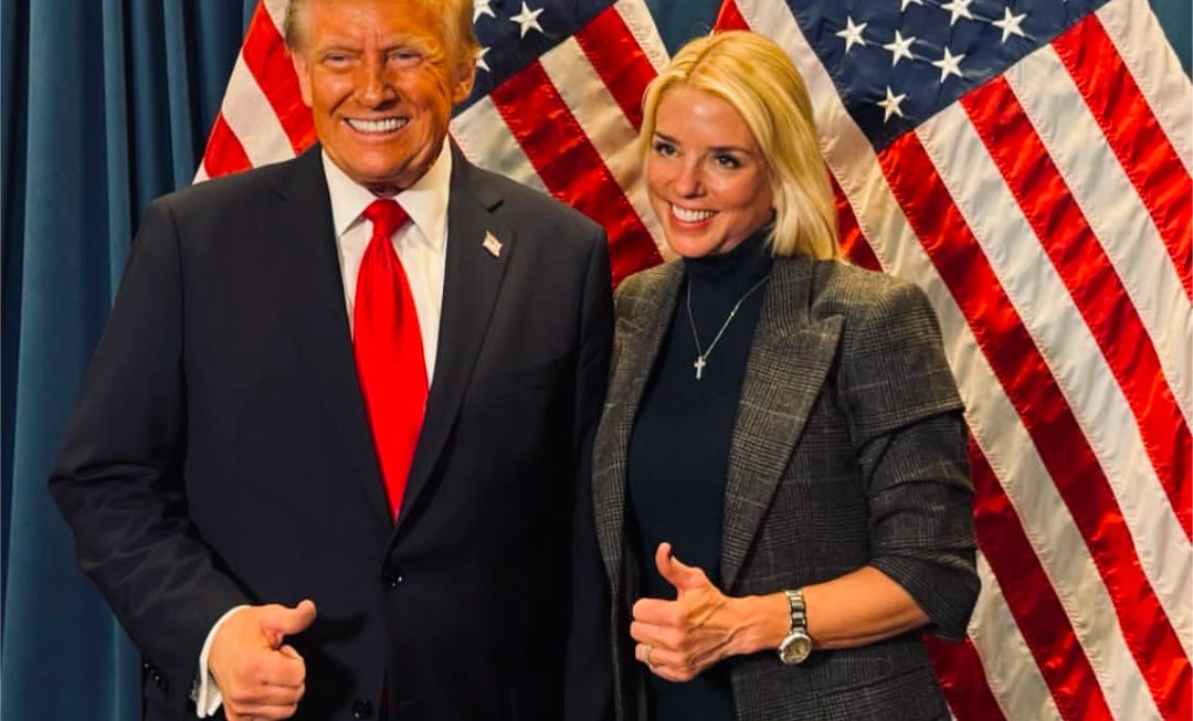 Bondi pide divulgar testimonio secreto en caso Epstein