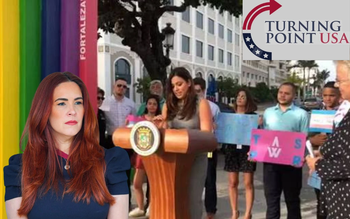 Composición gráfica con Ellyam Martínez frente a una bandera con los colores del orgullo LGBT, al fondo una conferencia de prensa frente a La Fortaleza con manifestantes y el logo de Turning Point USA.