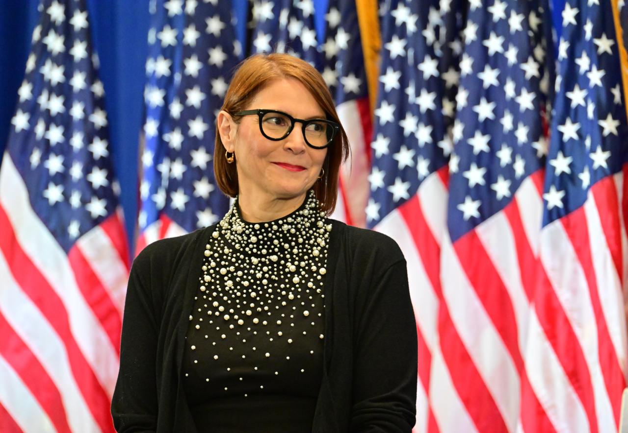 Licenciada Verónica Ferraiouli, Secretaria de Estado.